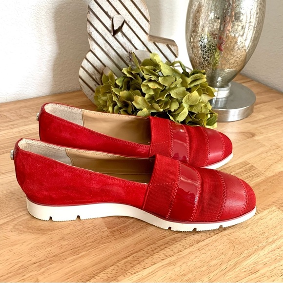 Donald J. Pliner May Women's Pull On Red Loafer Flat Size 7 - Picture 7 of 12